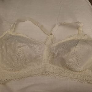 NWT Cream lace bralette